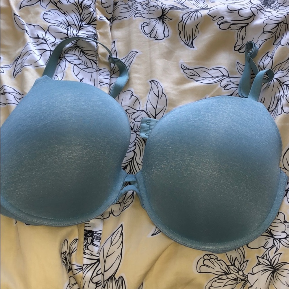 Vs bra